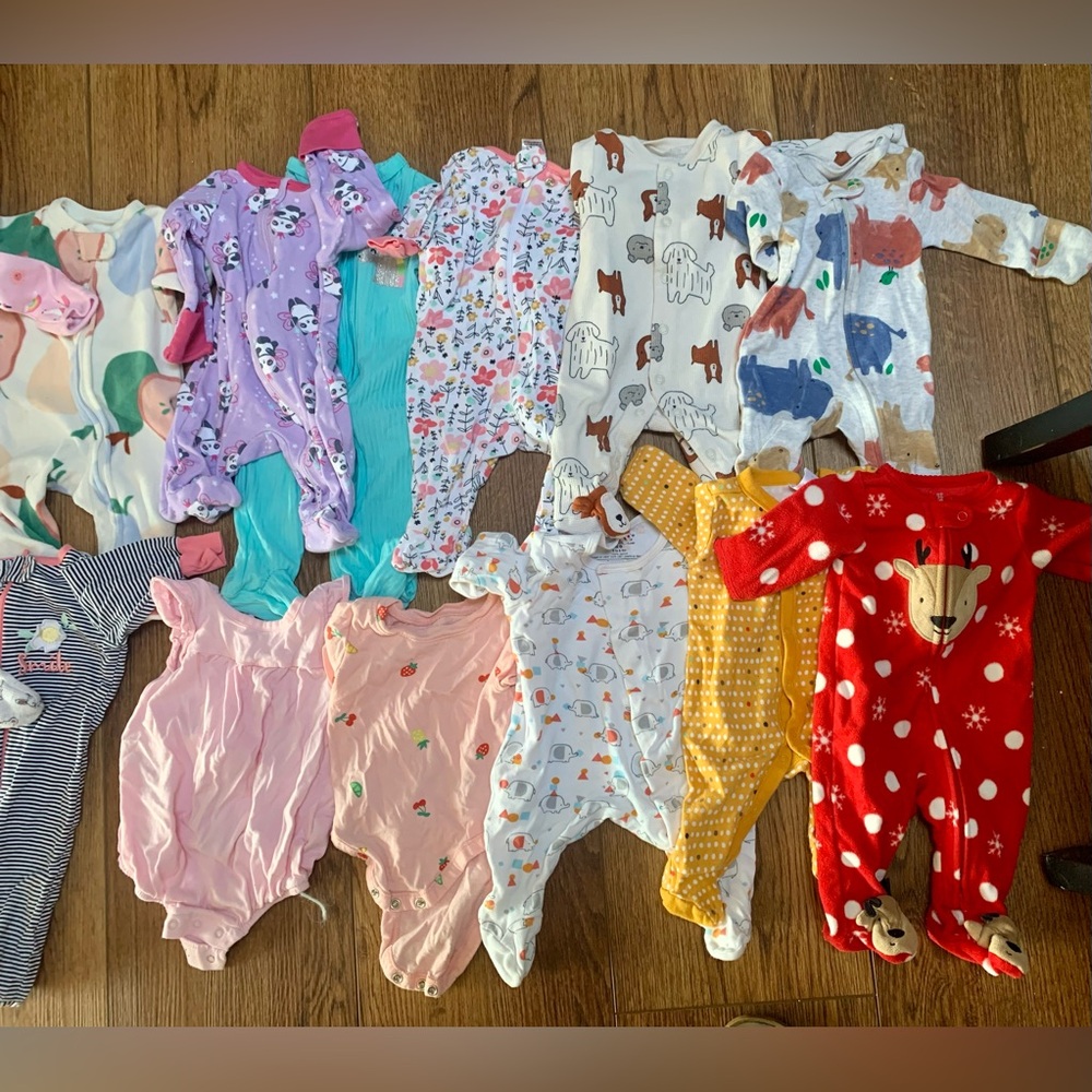 Newborn clothes baby girl!